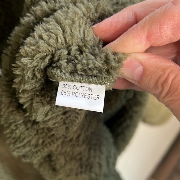 OLIVE GREEN TEDDY BEAR ZIP UP HOODED JACKET WITH POCKETS - Picture 7 of 11